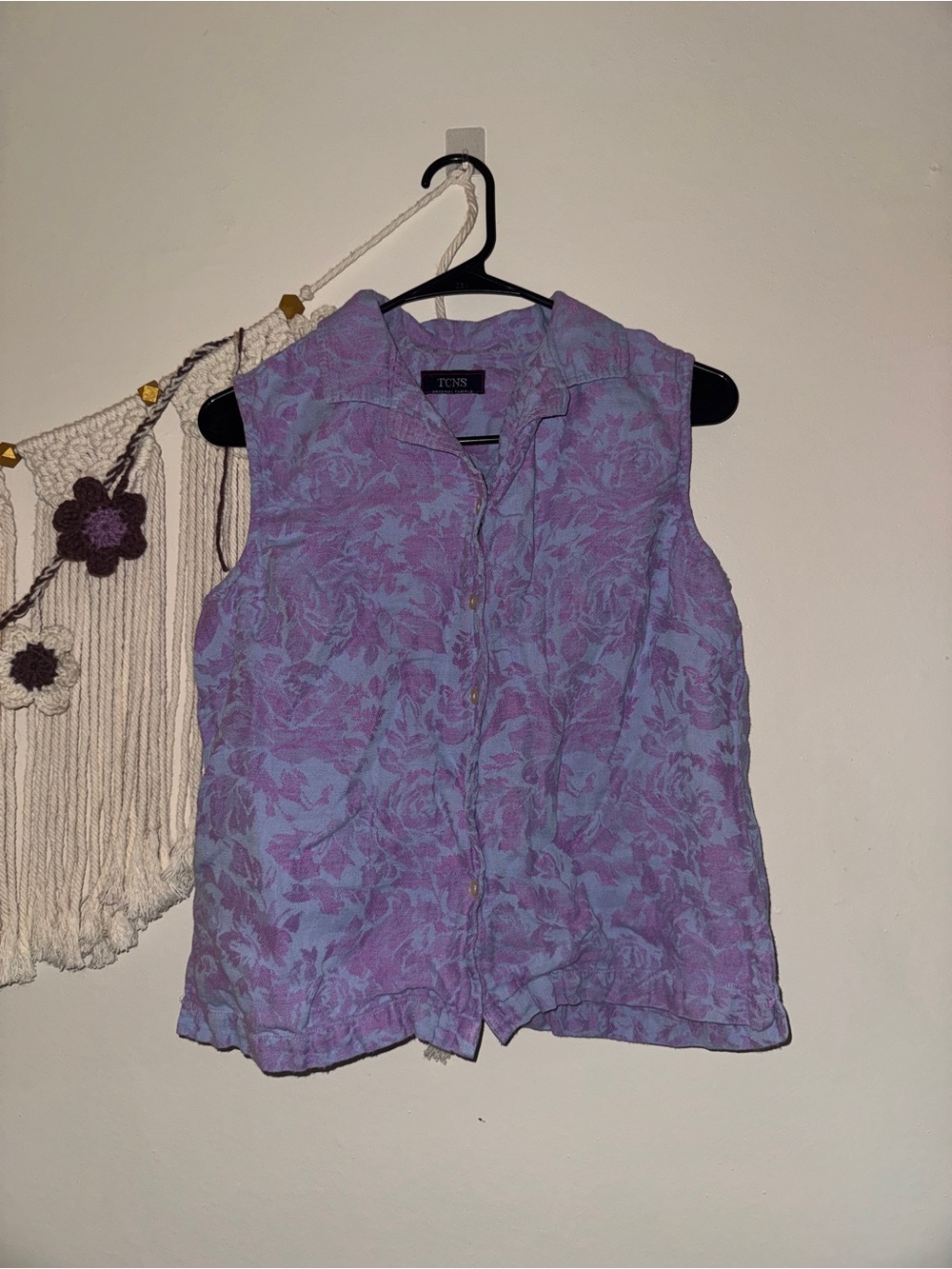 Lavender Floral Sleeveless Button Front Top